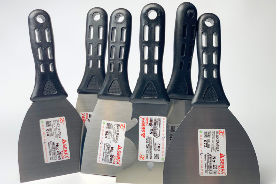 Малярно-штукатурний інструмент