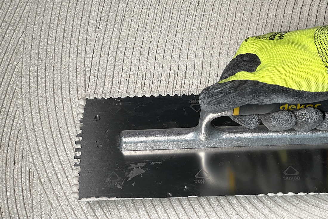 Морозостійкий клей для плитки, граніту, мармуру