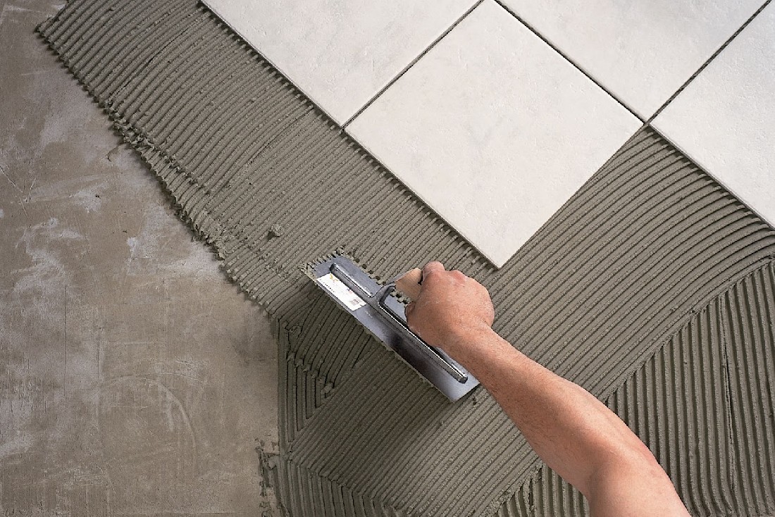 Як підготувати поверхню до укладання плитки