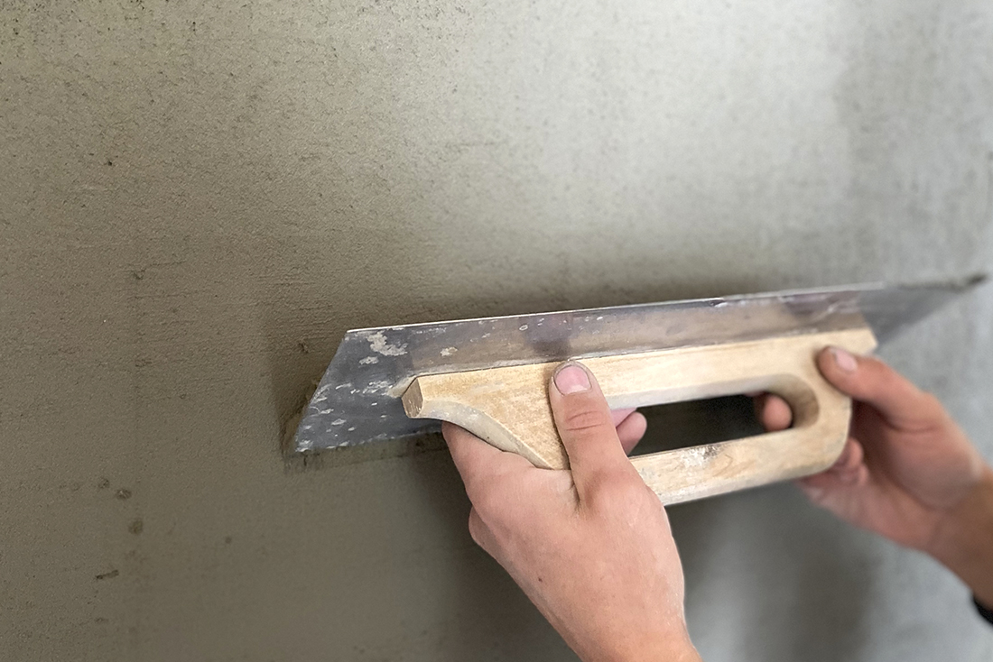 Поради щодо вибору штукатурки для стін і стелі